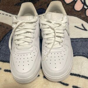 Nike Air Force women’s